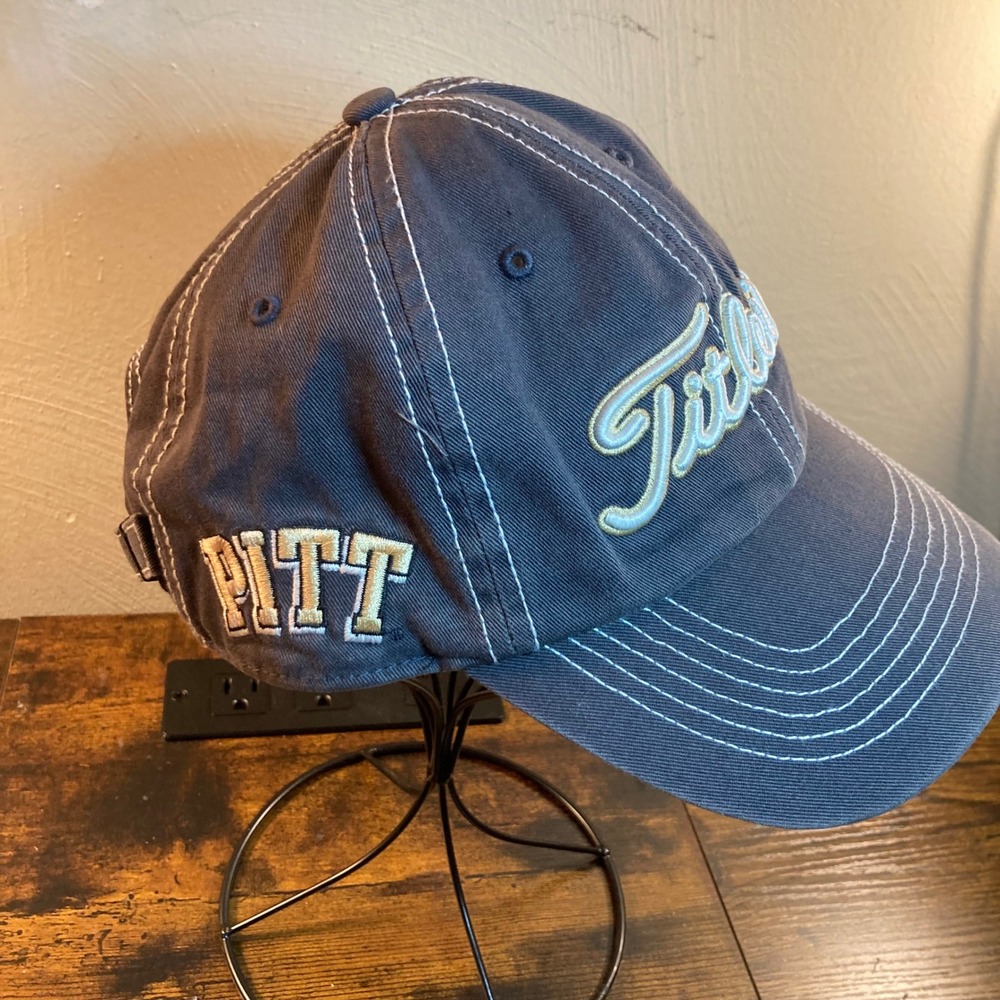 Titleist Pitt Panthers Y2K Vintage Golf Strapback Hat Navy Blue‎ Mens Adjustable